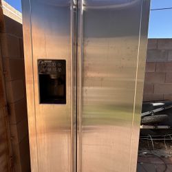 Monogram Refrigerator 