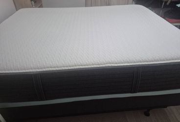 Queen Size bed
