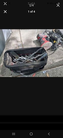 Husky tool bag w/power tools