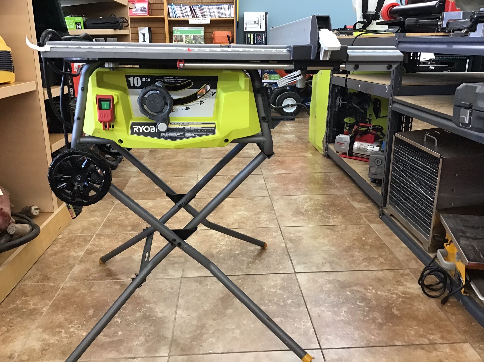 RYOBI TABLE SAW 10β