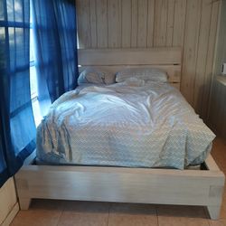 Nice Clean Newer Queen Bed With White Wood Bed Frame. Flex Price!