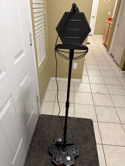 Singsation Microphone Stand with Wired Pedestal