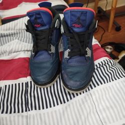 Retro Jordans 4's
