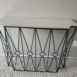 Stylish Side Table Wall Table/Desk