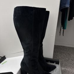 black velvet boots 