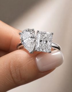 6 carat lab Diamond platinum ring size 7