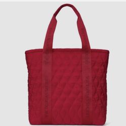 NEW VICTORIAS SECRET RED QUILTED TOTE $20!