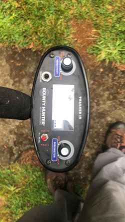 Bounty Hunter tracker IV metal detector