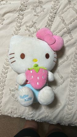 Hello kitty stuffy