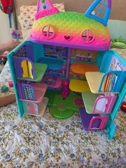 Gabbys dollhouse