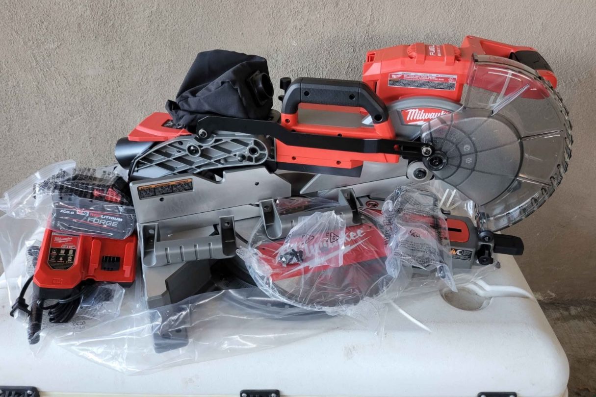 Miter Saw Milwuakee 
