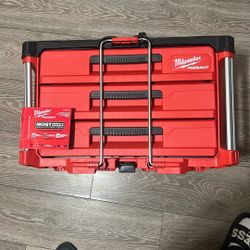 Milwaukee 3 Drawer Tool Box