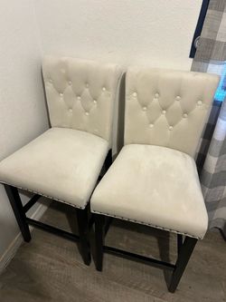 Set of 2 Tufted Counter Height Bar Stools