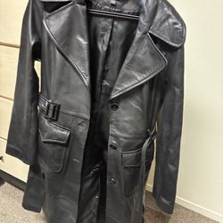 DKNY Women’s Genuine Leather Trench Coat Black – Belted Classic Style