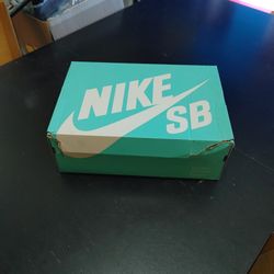 Supreme x Nike SB Blazer Low GT 'Golden Beige' 2016 Size 12 #offer