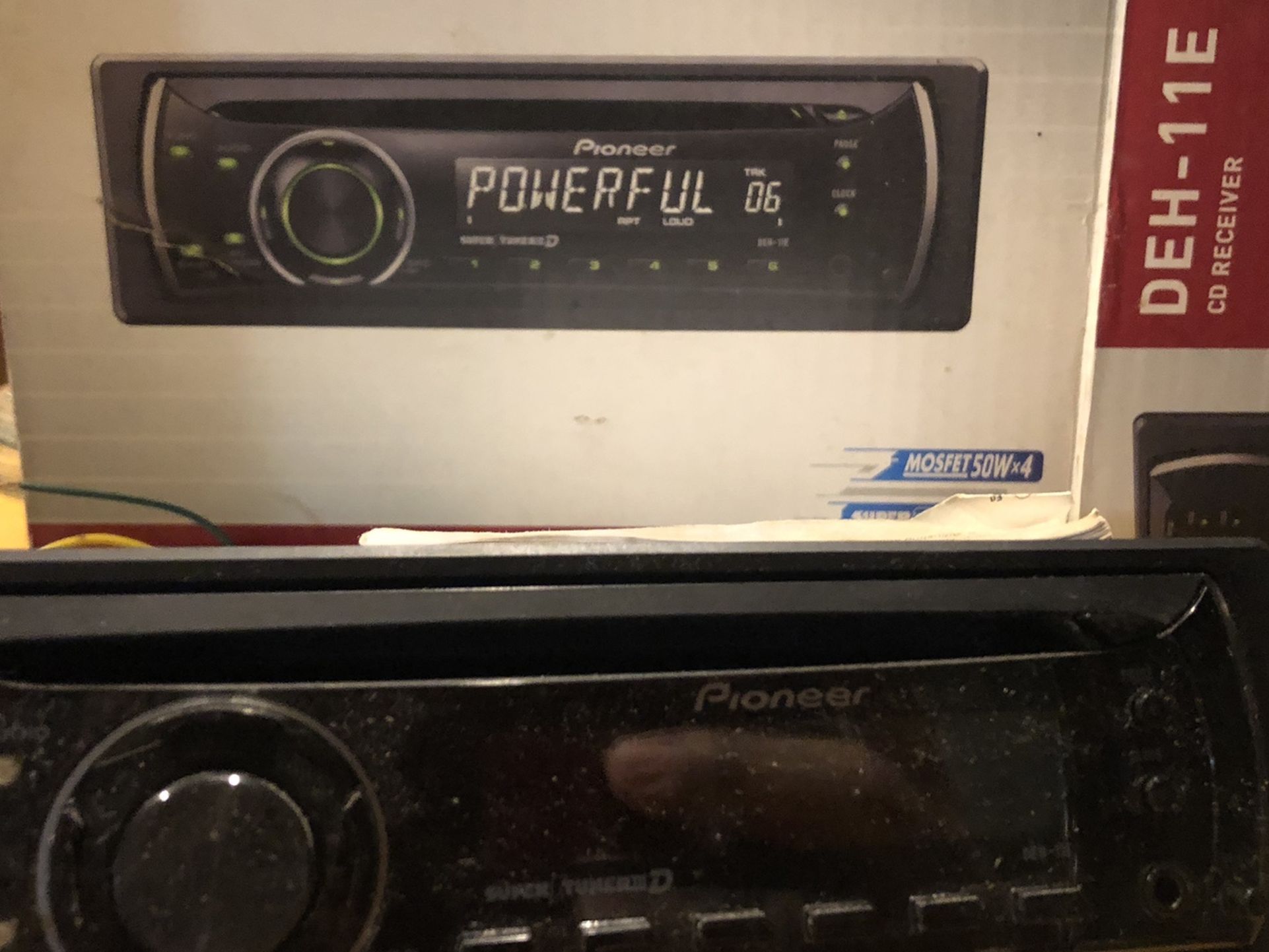 Pioneer DEH-11E Car Radio/Receiver/CD player