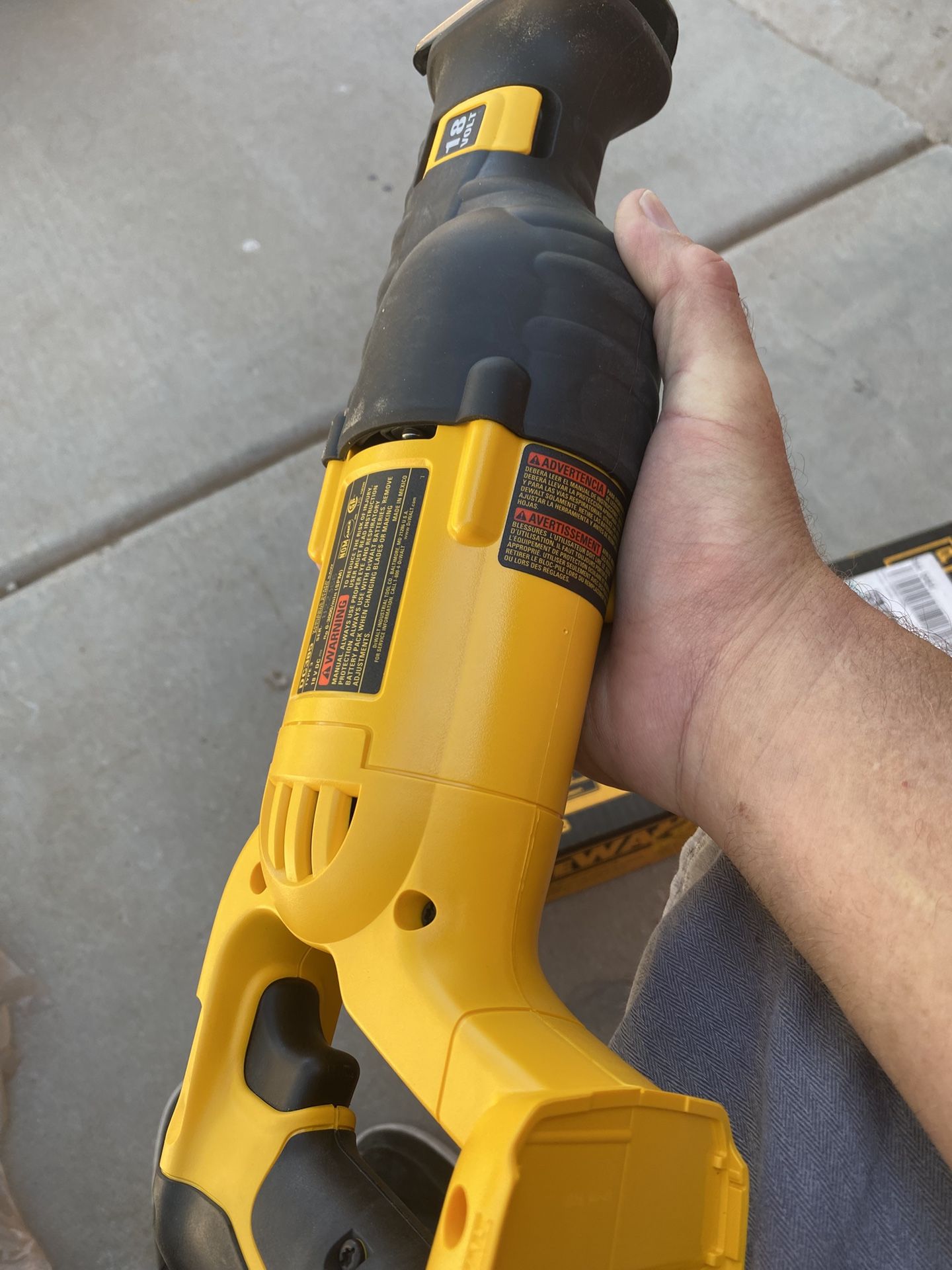 Dewalt Reciprocating Saw ,Brand NewCordless 18v DC385B