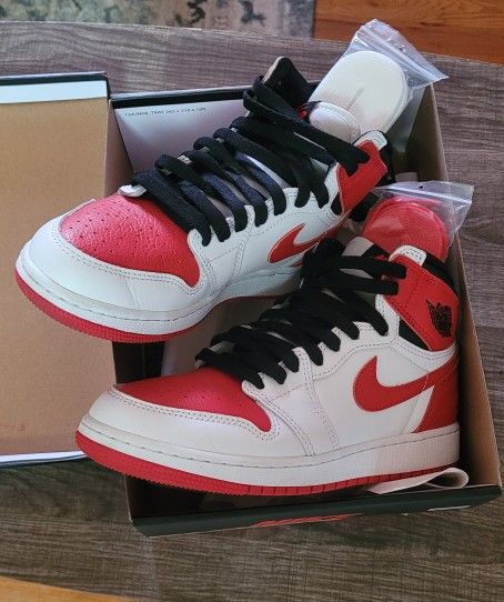 Size 5y Jordan Heritage 1