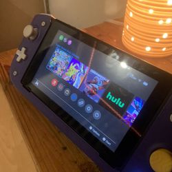 Purple Retro Crkd (Nintendo Switch Included)