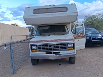 1984 historical cladding RV Motor Home