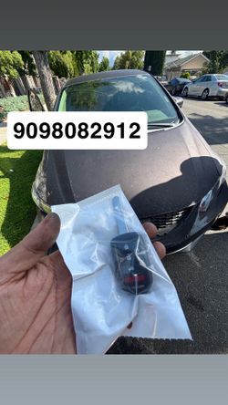 Llaves de autos / car keys and remotes