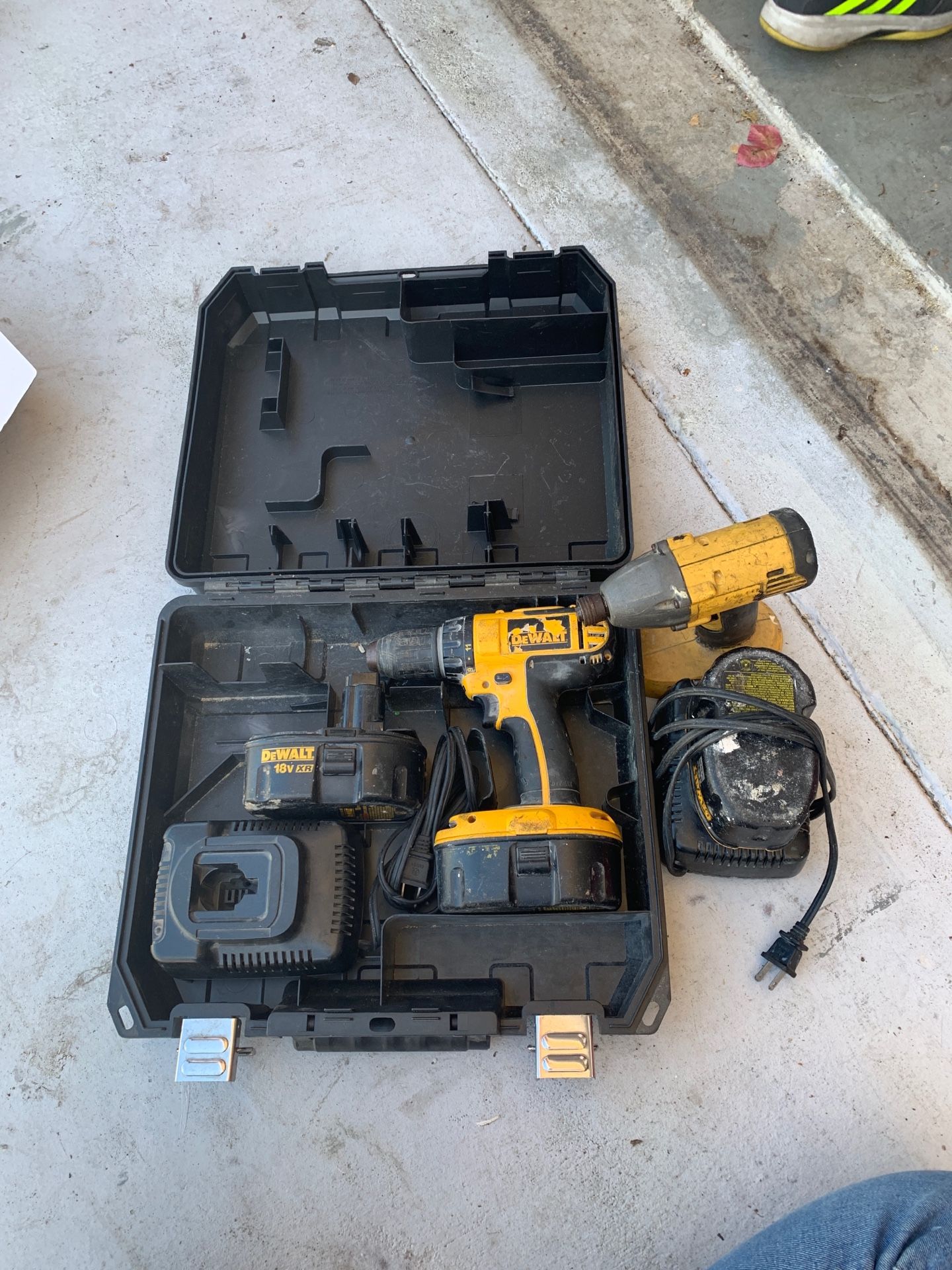 DeWalt 18V Drill & Impact