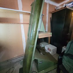 Electronic Adjustable Tilt-Table (Chiropractor, Physical Therapy, Doctor, Medical)