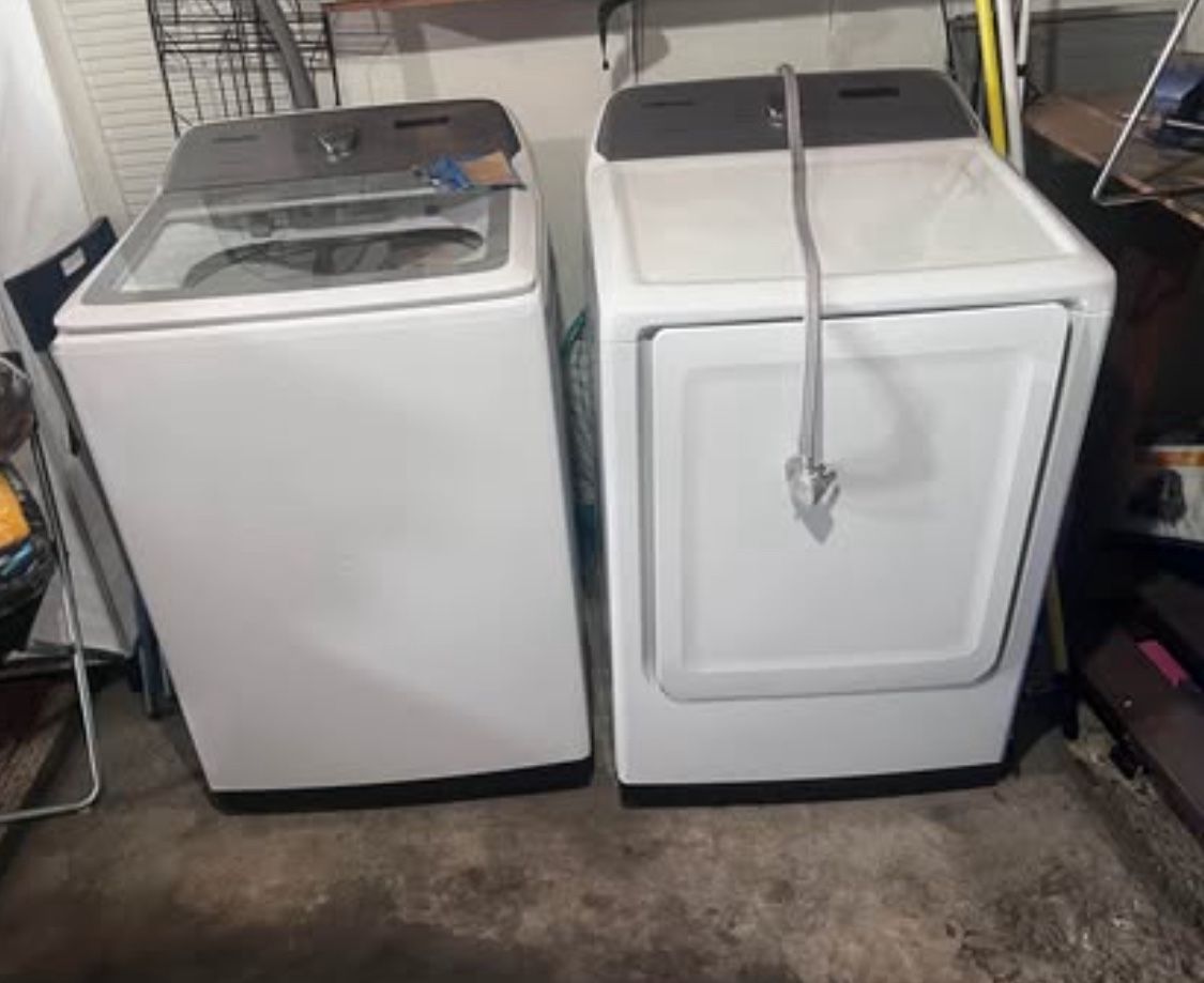 Samsung Washer & Dryer Combo Like New