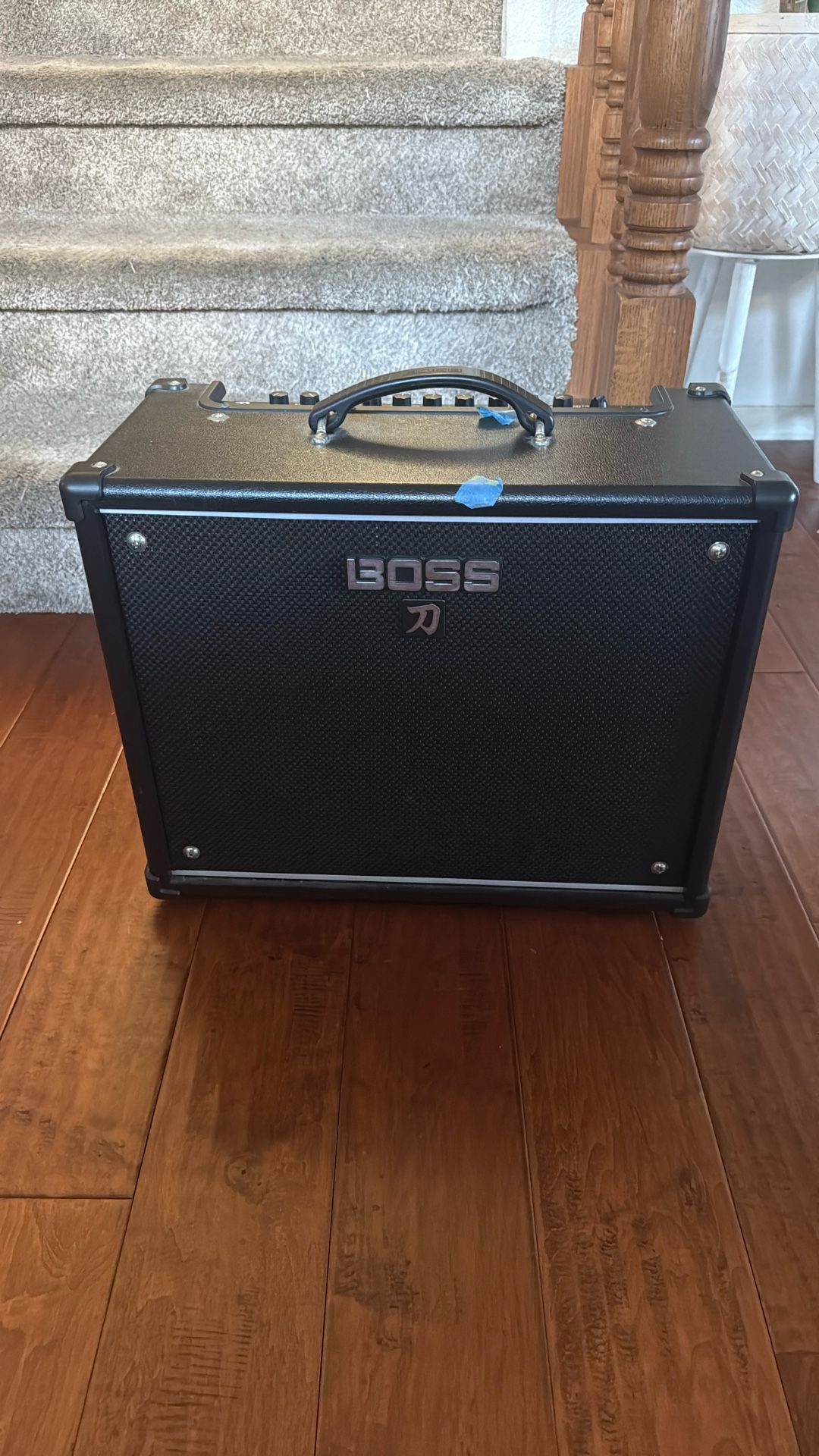 Boss Guitar/Bass Amp