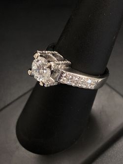 14k White Gold And Diamond Ring 2.0 CTW (approx) 6.3g (grams) Size 7 Thumbnail
