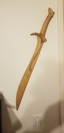 Lord of the Rings Wooden display/cosplay sword