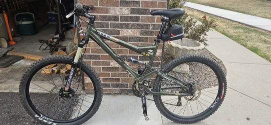 GT 3.0 mountain bike