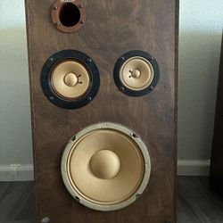 FREE Sonic Speakers