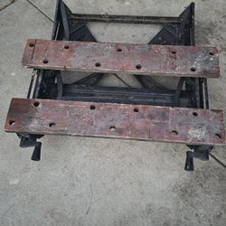 Black & Decker  Dual stands. 