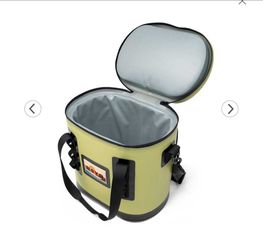 New - ROVR 30 Quart TravelR Soft-Sided Cooler