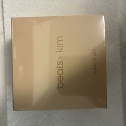 Beats Fit Pro x Kim 