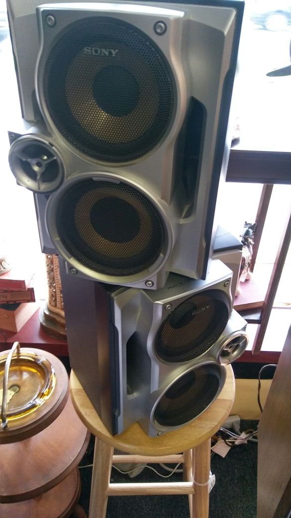Sony set. Of 2 speakers
