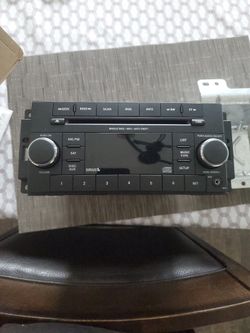 OEM Chrysler Radio (Head Unit)