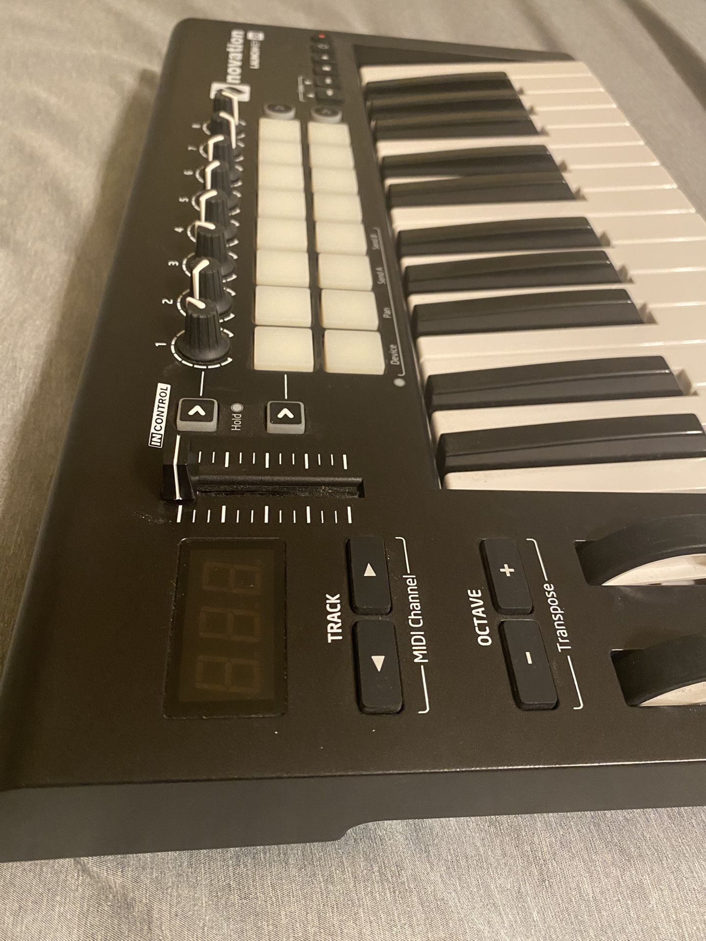 Novation LaunchKey 25 MK2 Midi Keyboard for Sale in Fuquayvarina, NC