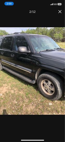 2003 Suburban It Runs Great cold ac