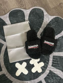 Balenciaga Slides Size 8.5