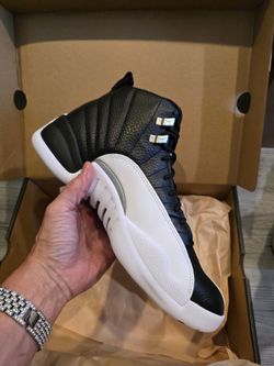 JORDAN 12 PLAYOFFS SZ 10.5 NEW