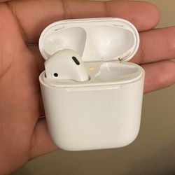 1st Generation Airpods