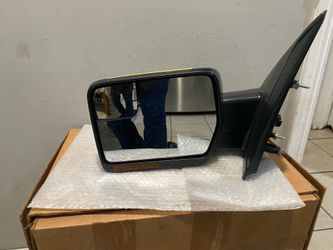 2011-2014 ford  F 150 left door mirror
