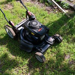 Craftsman self Propelled Lawn Mower With Honda Engine
