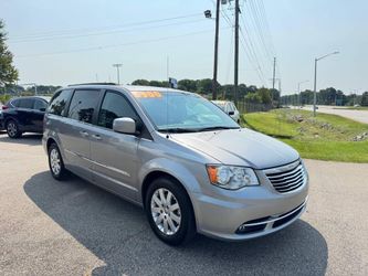 2016 Chrysler Town & Country