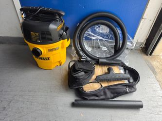 5 Gal DEWALT StealthSonic Wet/Dry Vacuum with Accessories