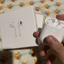 AIRPODS GEN 3 WITH CHARGER