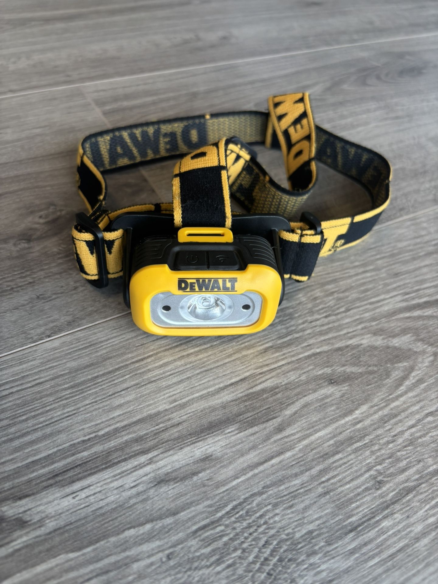 Dewalt Head Light