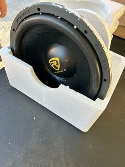 Rockville speaker